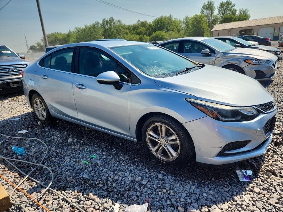 2017 CHEVROLET CRUZE LT 4