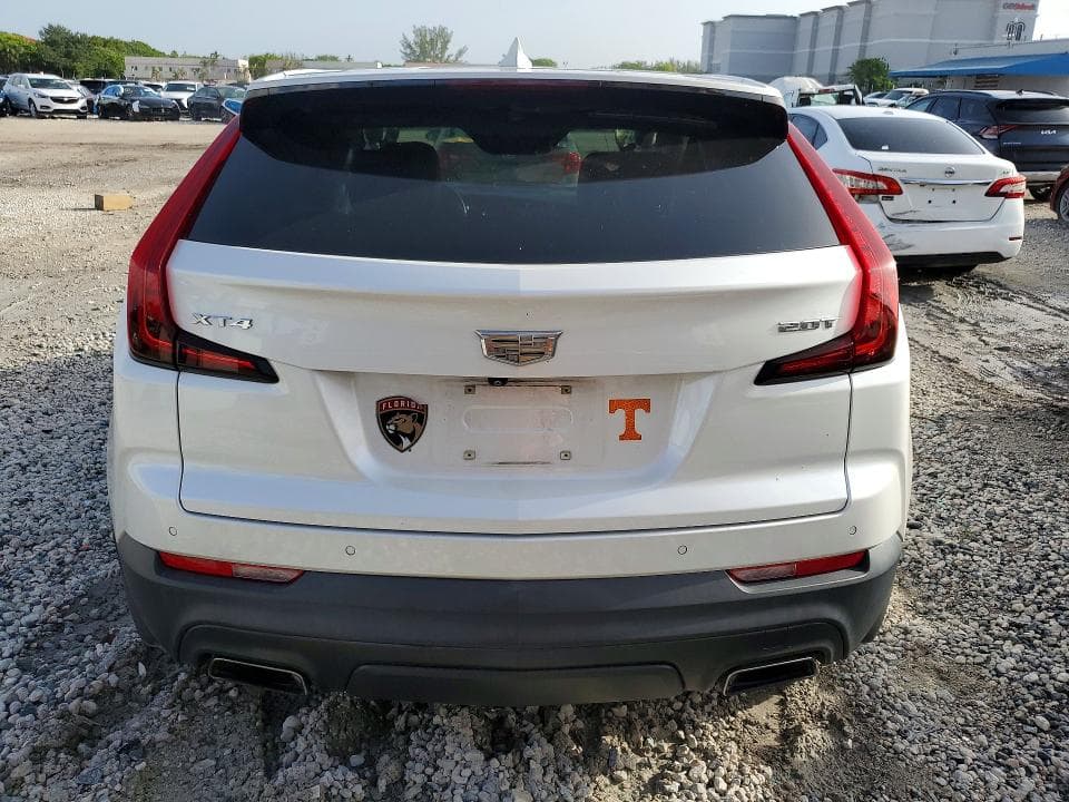 2019 CADILLAC XT4 LUXURY 6