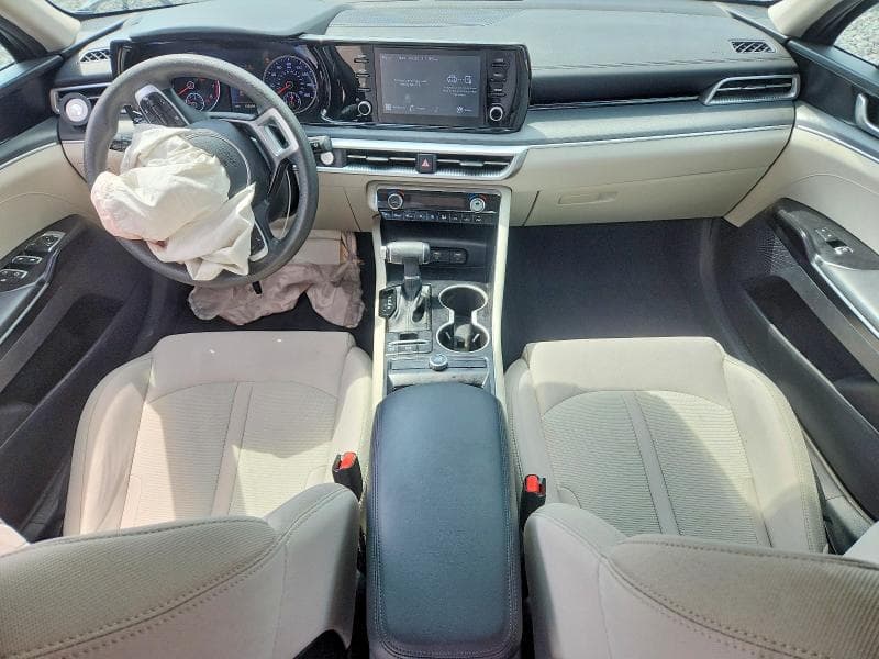 2022 KIA K5 LXS 8