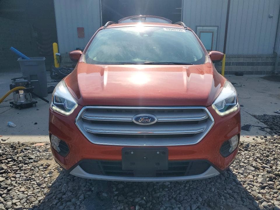 2019 FORD ESCAPE SEL 5
