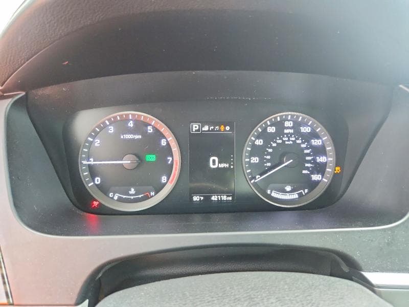 2017 HYUNDAI SONATA LIMITED 9