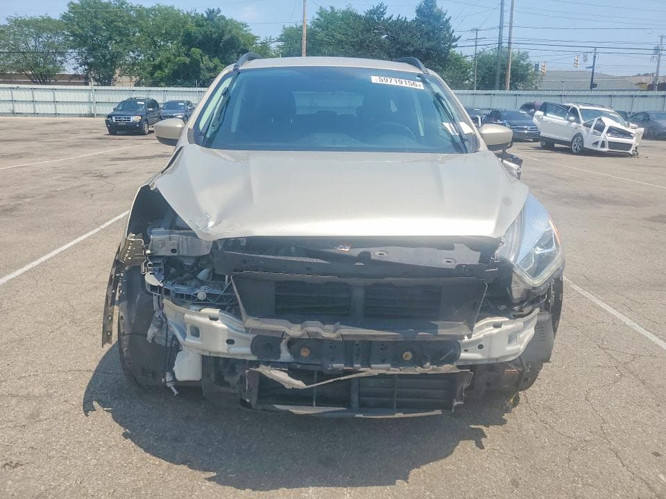 2018 FORD ESCAPE SEL 5