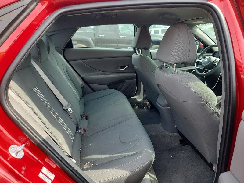 2023 HYUNDAI ELANTRA SEL 10