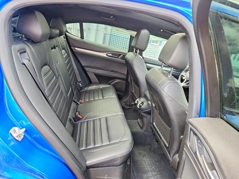 2019 ALFA ROMEO STELVIO 11