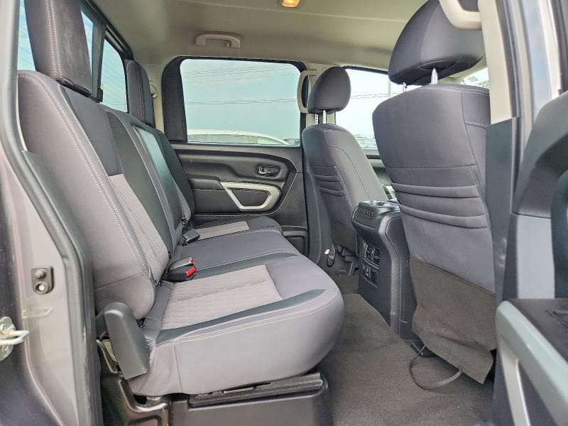 2020 NISSAN TITAN SV 10