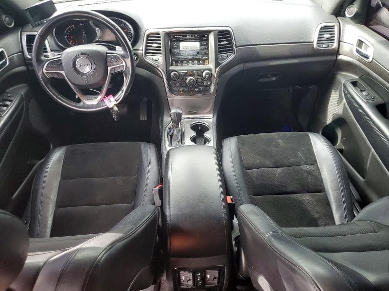 2017 JEEP GRAND CHEROKEE LAREDO 8