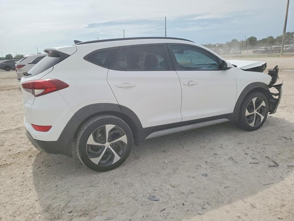 2018 HYUNDAI TUCSON VALUE 3