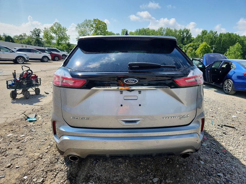 2020 FORD EDGE TITANIUM 6