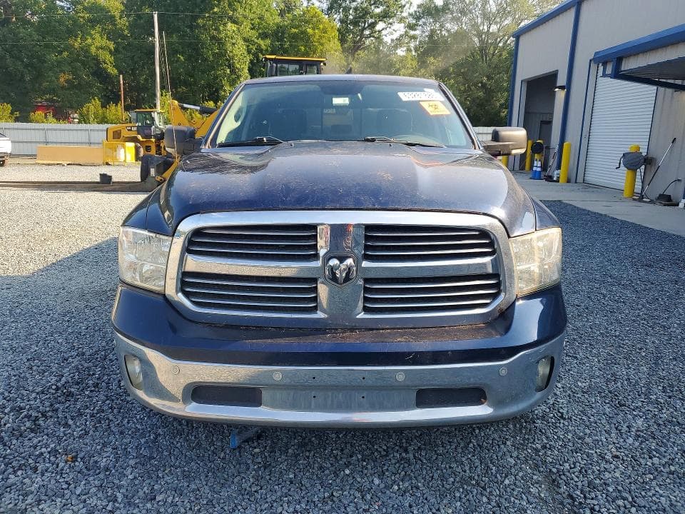 2019 RAM 1500 CLASSIC SLT 5