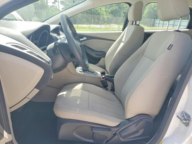 2017 FORD FOCUS SE 7