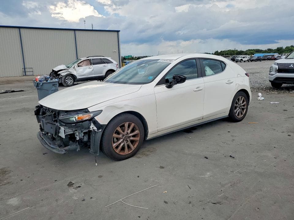 2021 MAZDA 3 - 1