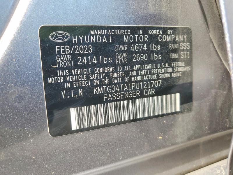 2023 GENESIS G70 2.0T 12