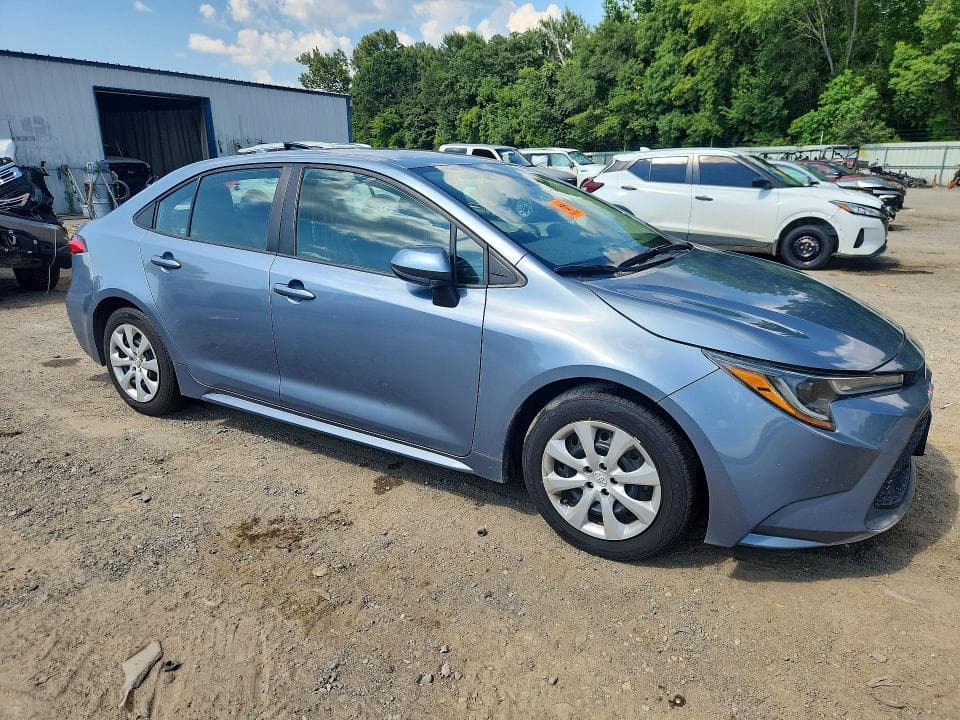 2022 TOYOTA COROLLA LE 4