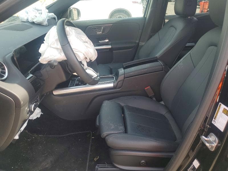 2026 MERCEDES-BENZ GLA 250 4MATIC 7