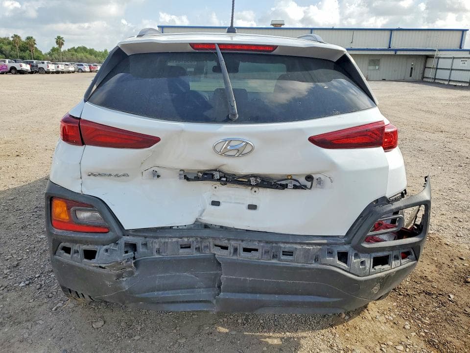 2020 HYUNDAI KONA SEL 6