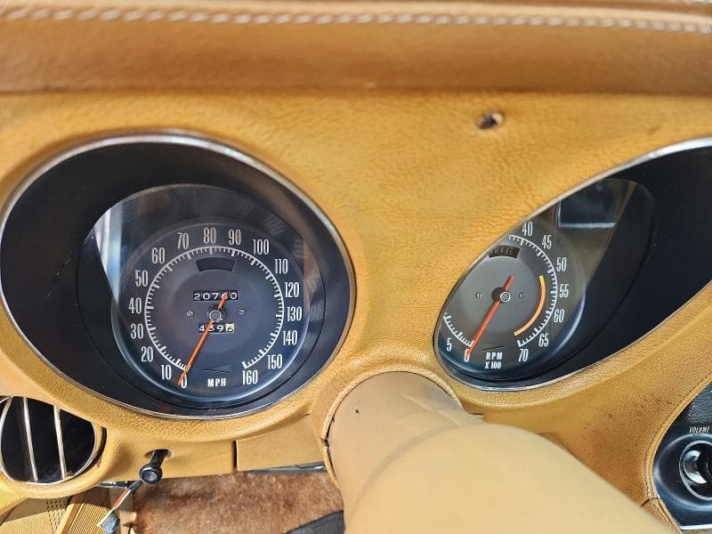 1973 CHEVROLET CORVETTE 9