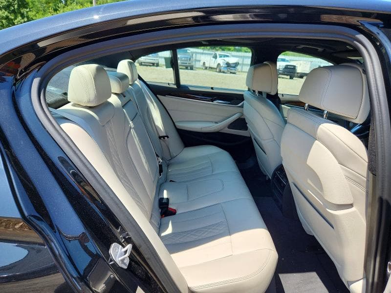 2018 BMW 530XE 10