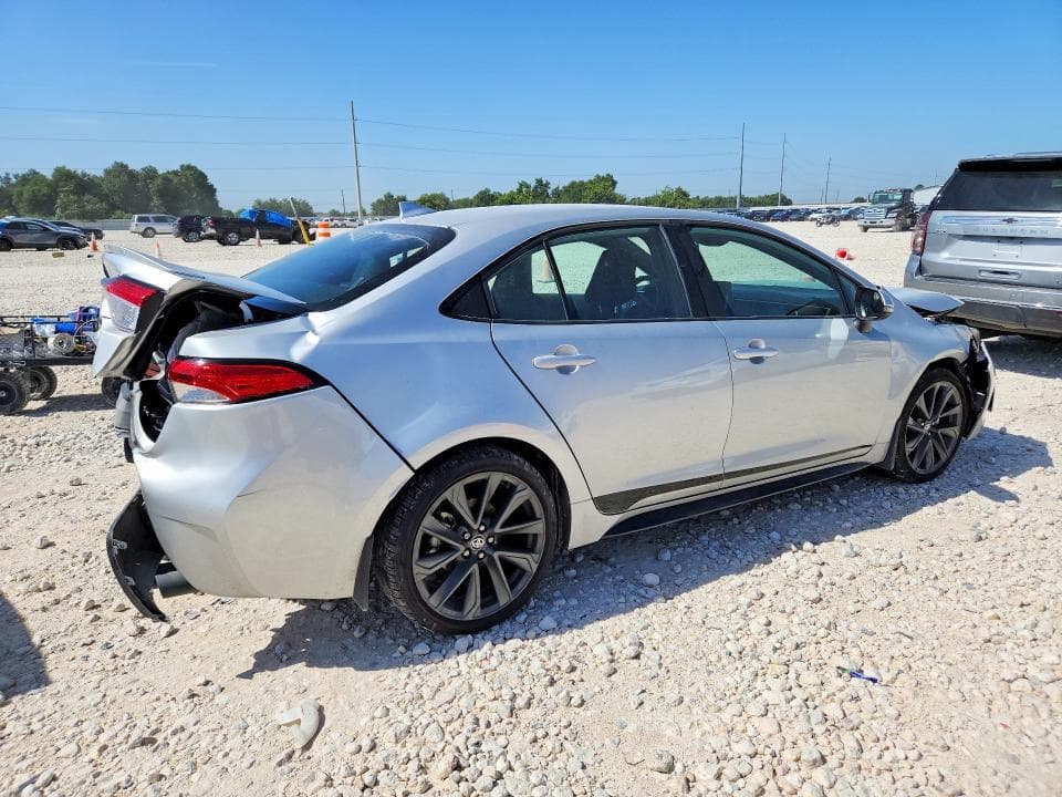 2025 TOYOTA COROLLA SE 3