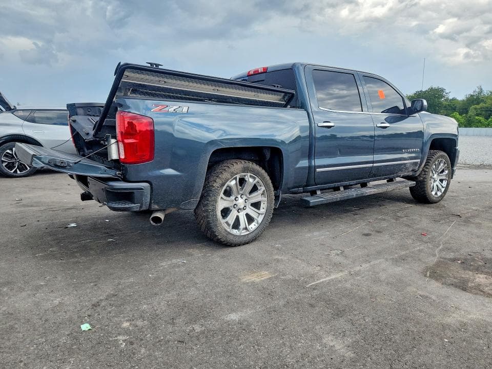 2018 CHEVROLET SILVERADO K1500 LTZ 3