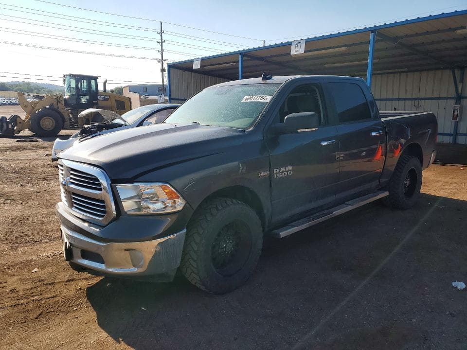 2018 RAM 1500 SLT - 1