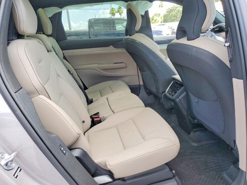 2026 VOLVO EX90 PLUS 11