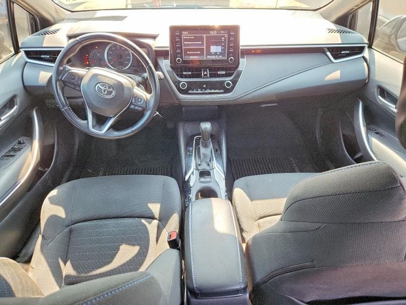 2020 TOYOTA COROLLA SE 8