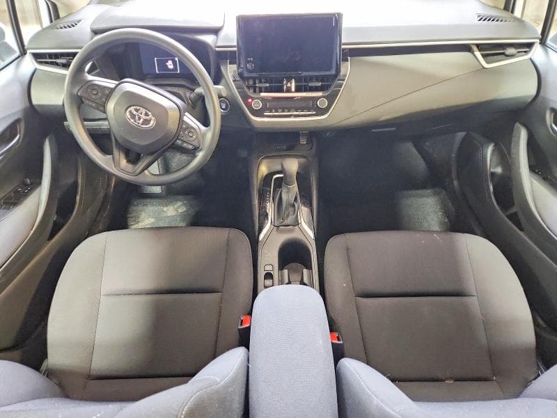 2026 TOYOTA COROLLA LE 8