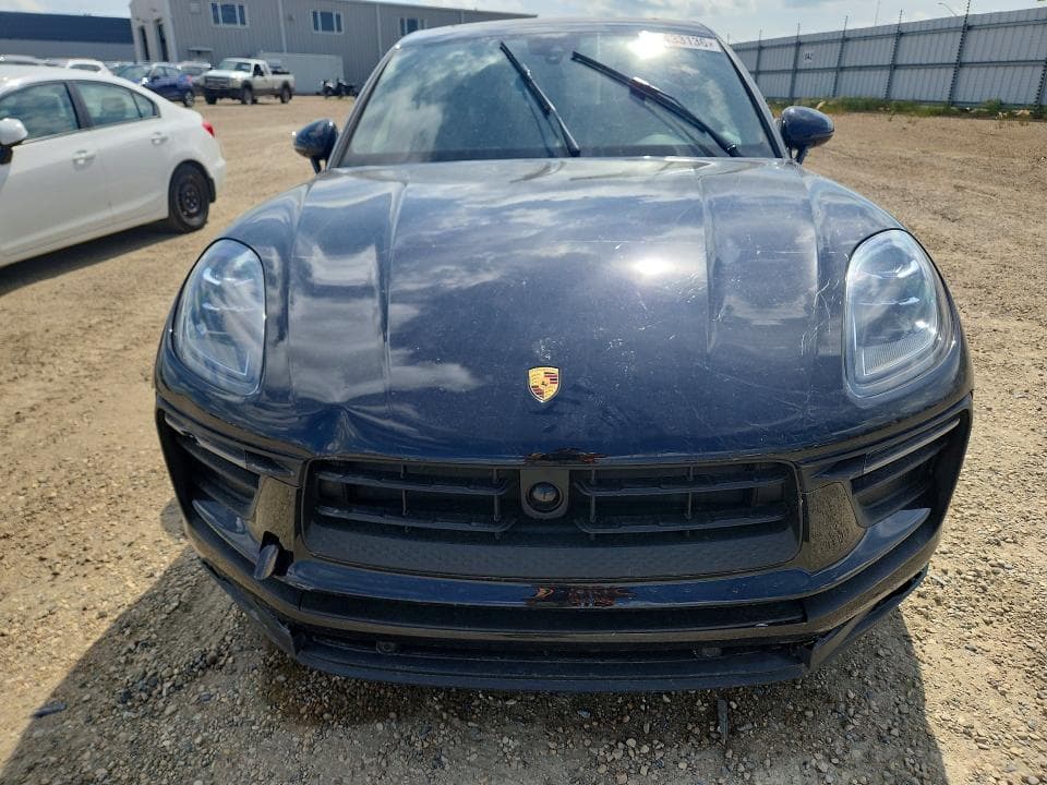 2026 PORSCHE MACAN BASE 5