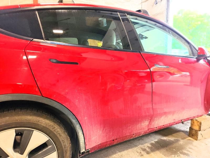 2023 TESLA MODEL Y 10