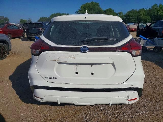 2021 NISSAN KICKS S 6
