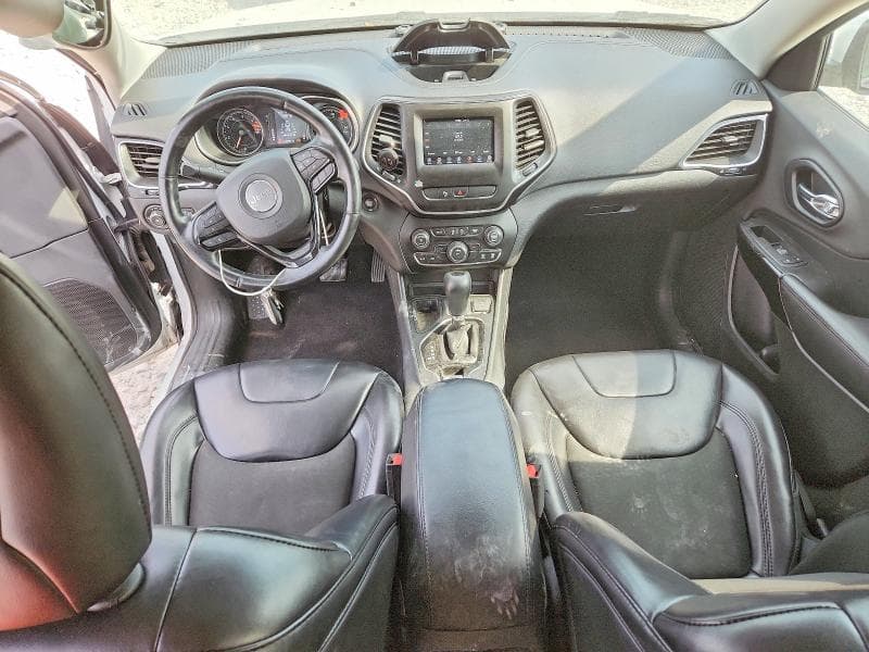 2019 JEEP CHEROKEE LATITUDE PLUS 8