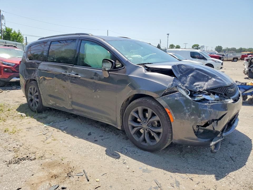 2018 CHRYSLER PACIFICA TOURING L PLUS 4