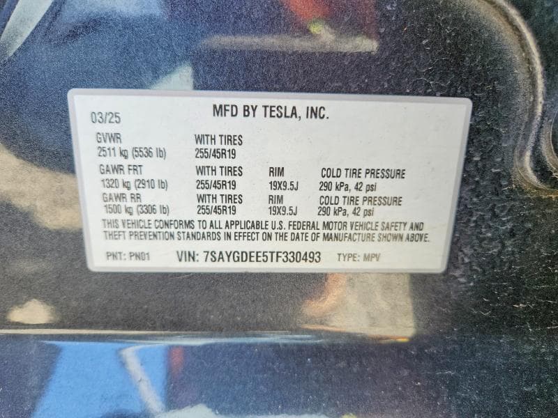 2026 TESLA MODEL Y 12