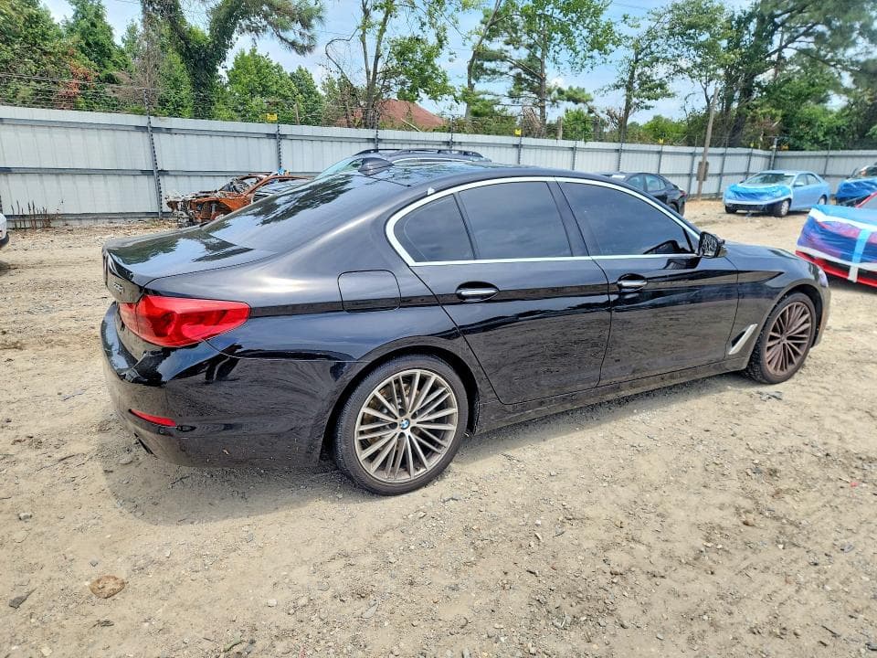 2018 BMW 530 XI 3