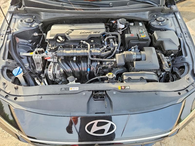 2024 HYUNDAI ELANTRA LIMITED 11