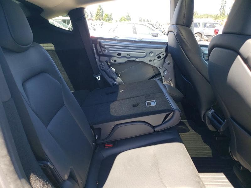 2026 TESLA MODEL Y 10