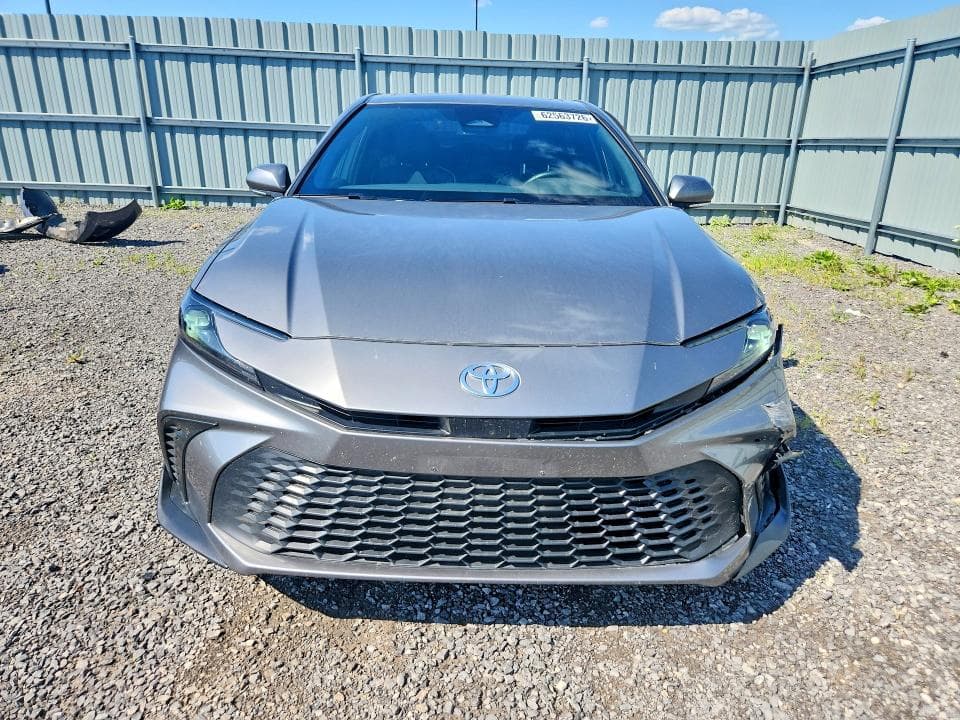 2025 TOYOTA CAMRY XSE 5