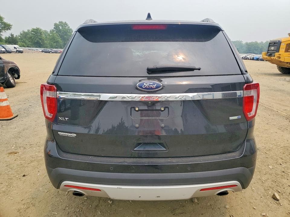 2017 FORD EXPLORER XLT 6