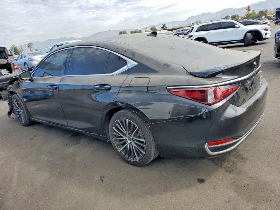 2024 LEXUS ES 300H BASE 2