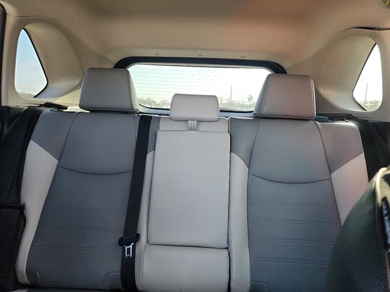 2025 TOYOTA RAV4 XLE PREMIUM 10