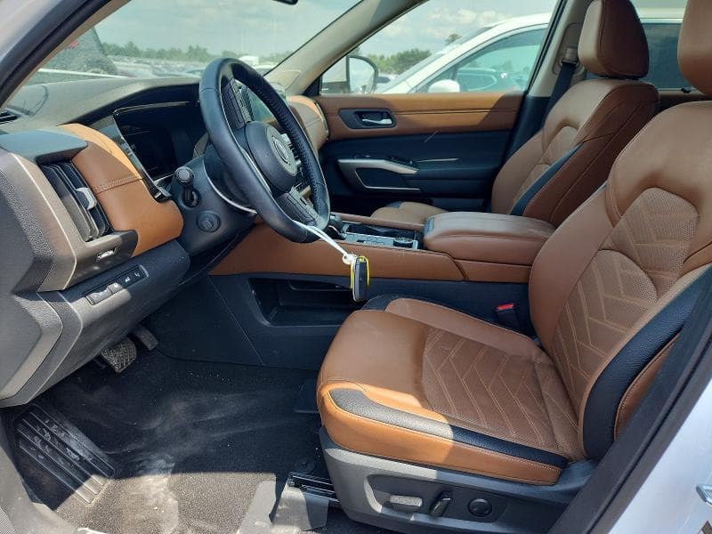 2025 NISSAN PATHFINDER PLATINUM 7