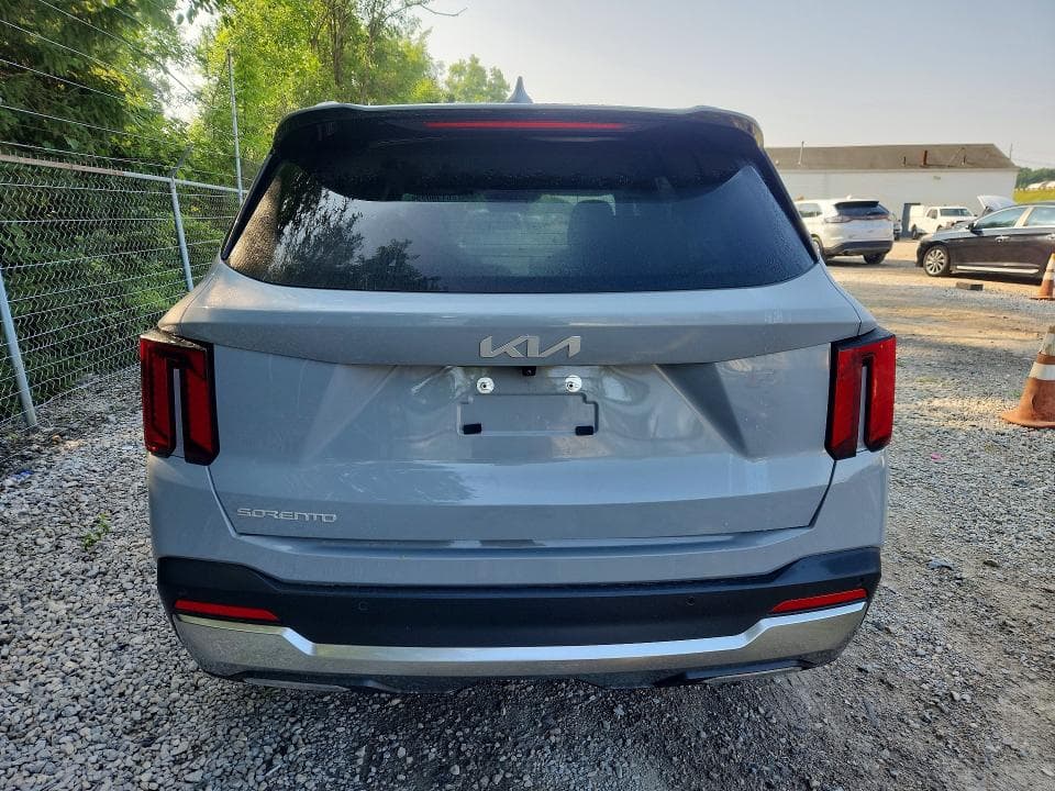 2025 KIA SORENTO SX 6