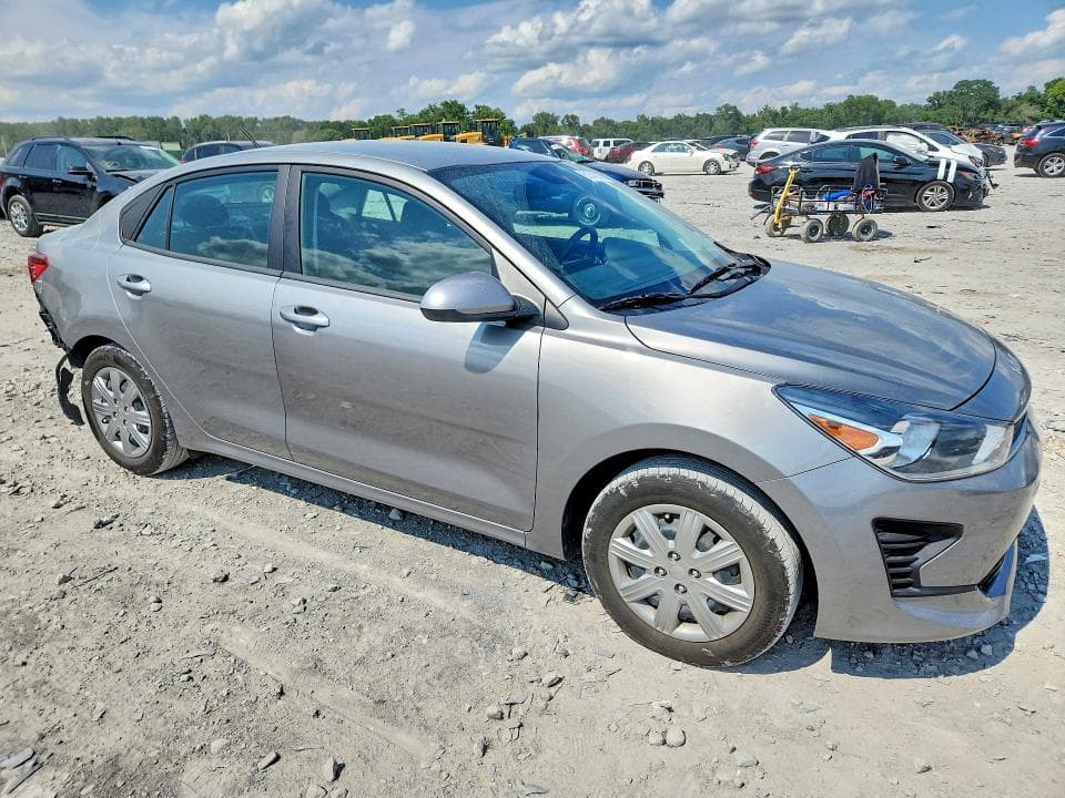 2022 KIA RIO S 4