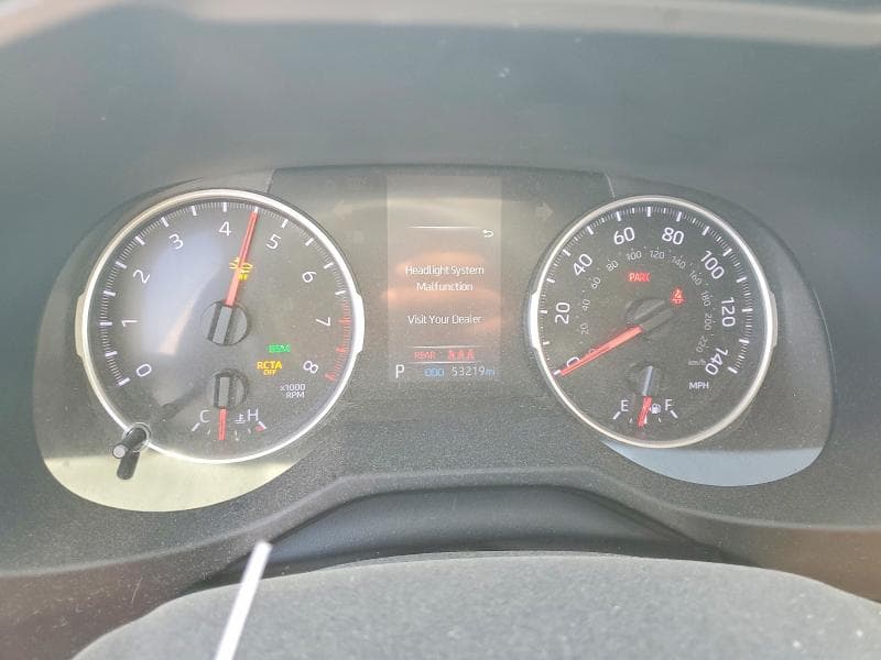 2021 TOYOTA RAV4 XLE 9
