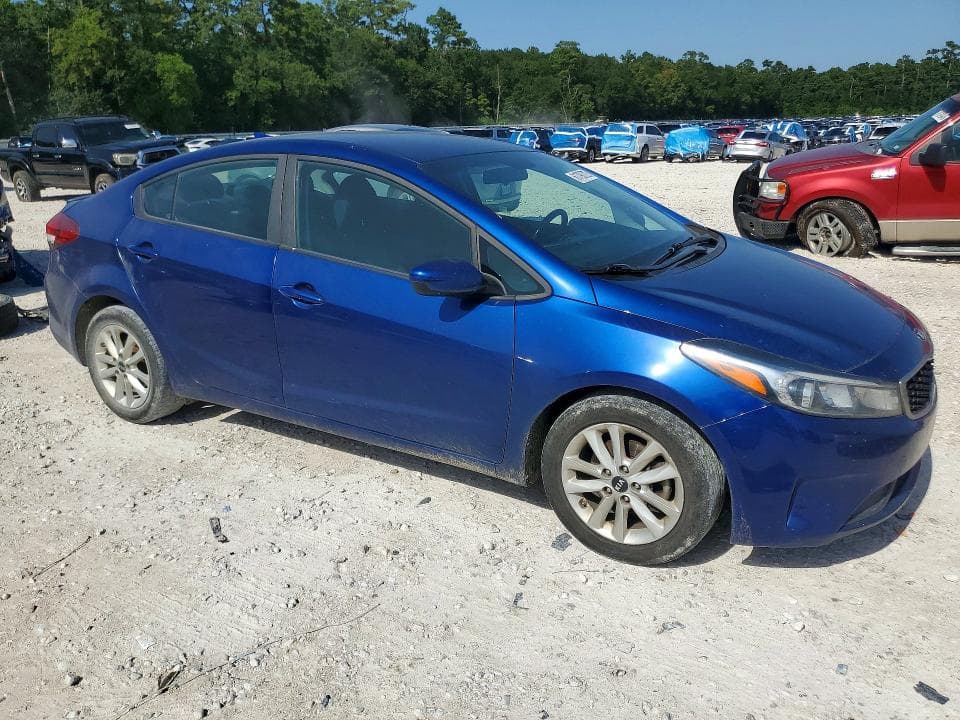 2017 KIA FORTE S 4