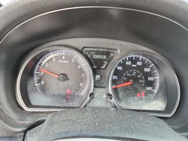 2019 NISSAN VERSA SV 9