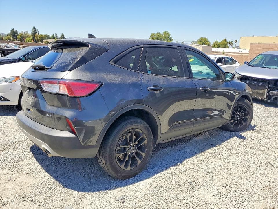2020 FORD ESCAPE SE SPORT 3