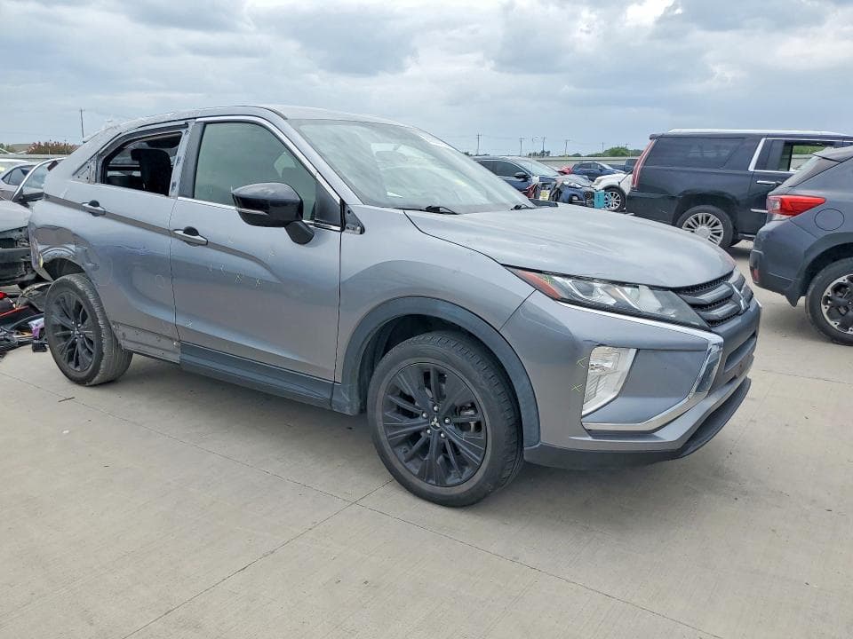 2019 MITSUBISHI ECLIPSE CROSS LE 4
