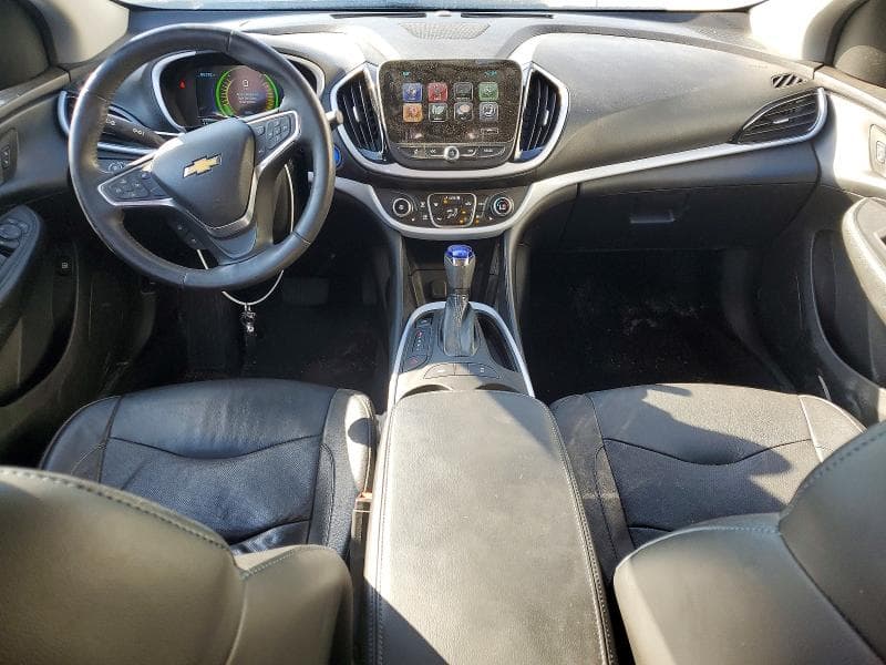 2017 CHEVROLET VOLT LT 8