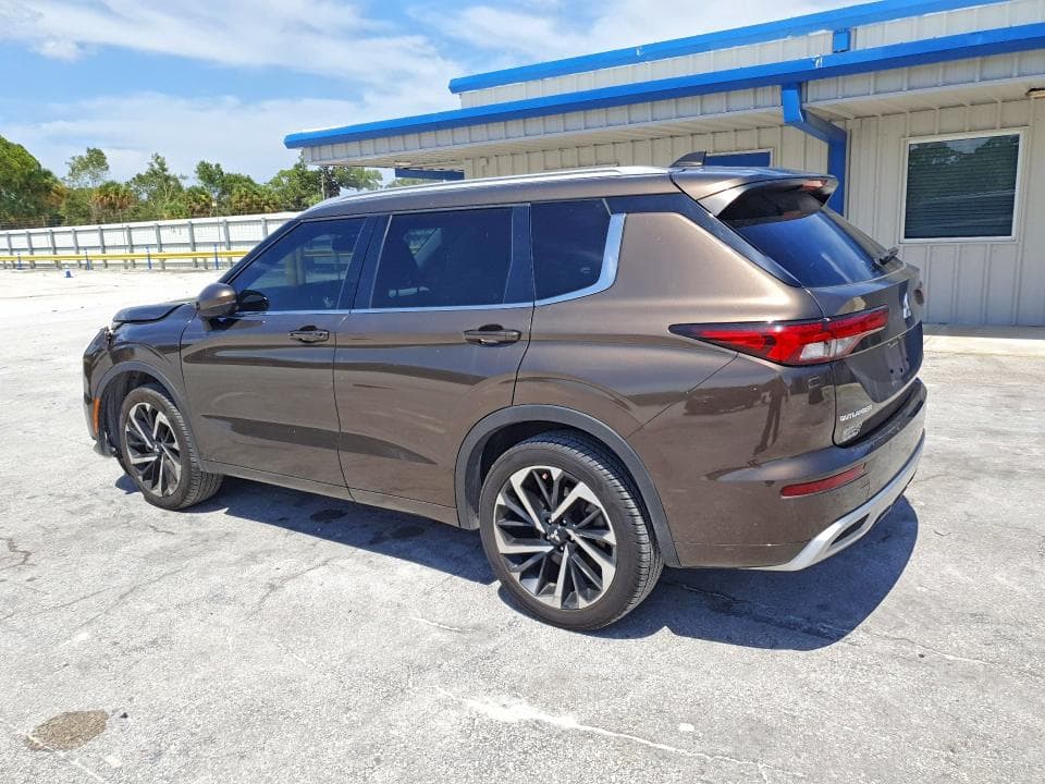 2022 MITSUBISHI OUTLANDER SEL 2